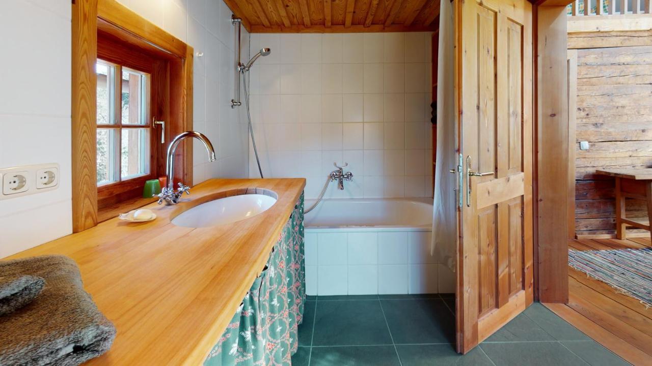 Charmantes Gaestehaus Am Waldrand In Alpiner Lage Siehe Auch Zweites Objekt Gaestewohnung In Altem Bauernhaus Stanz Im Murztal Eksteriør bilde