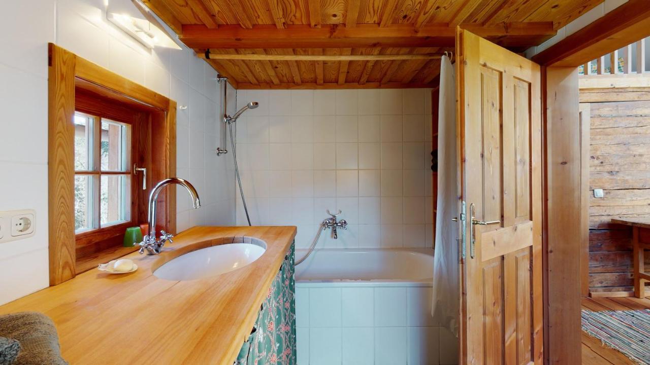 Charmantes Gaestehaus Am Waldrand In Alpiner Lage Siehe Auch Zweites Objekt Gaestewohnung In Altem Bauernhaus Stanz Im Murztal Eksteriør bilde